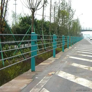 400米高速防護(hù)欄