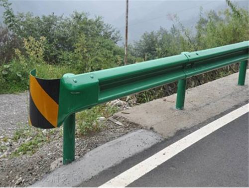 原平高速公路護欄設(shè)備生產(chǎn)線